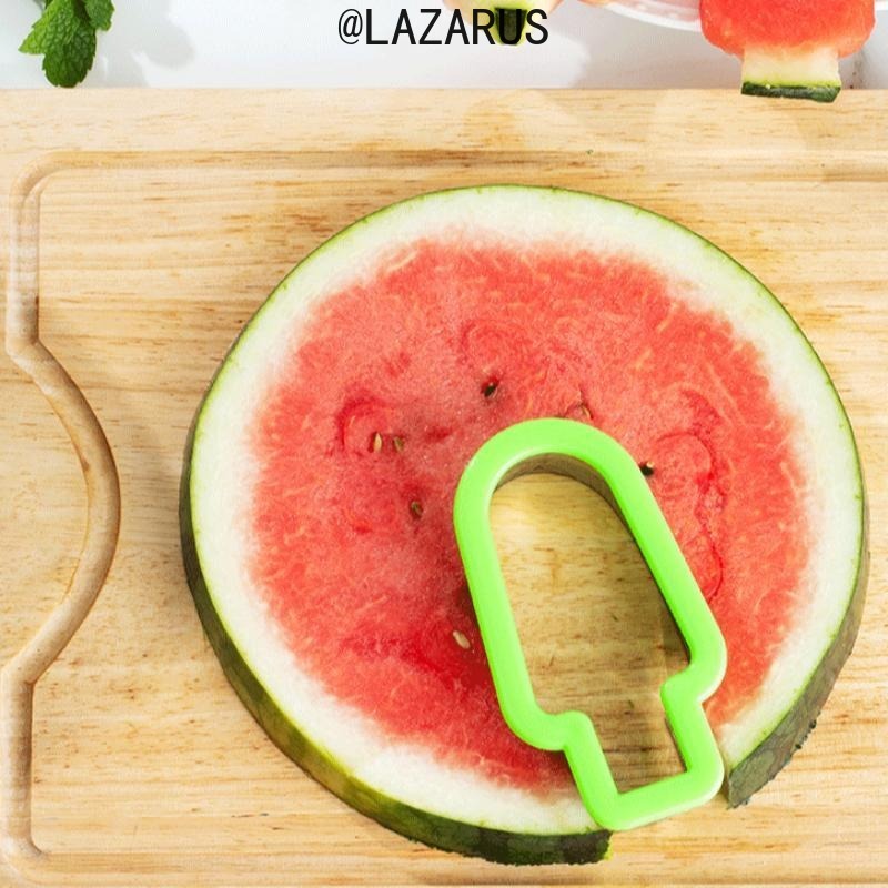 قطاعة مكعبات البطيخ من الفولاذ - مراجعة Watermelon Slicer Cutter وسعره
